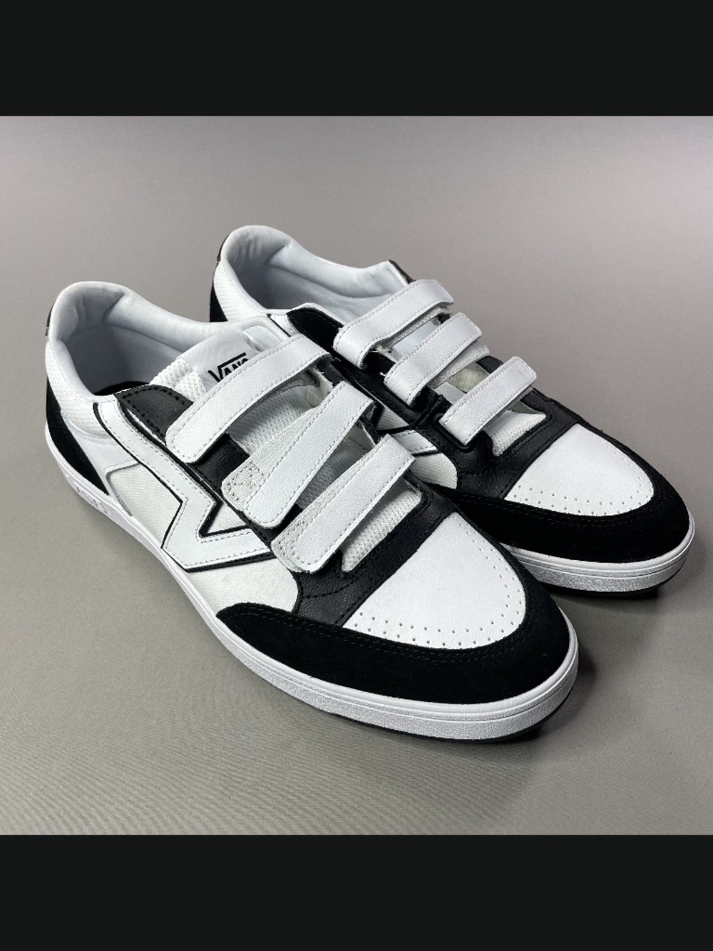 NEW Vans Shoes Mens 13 black white lowland velcro streetwear skate casual